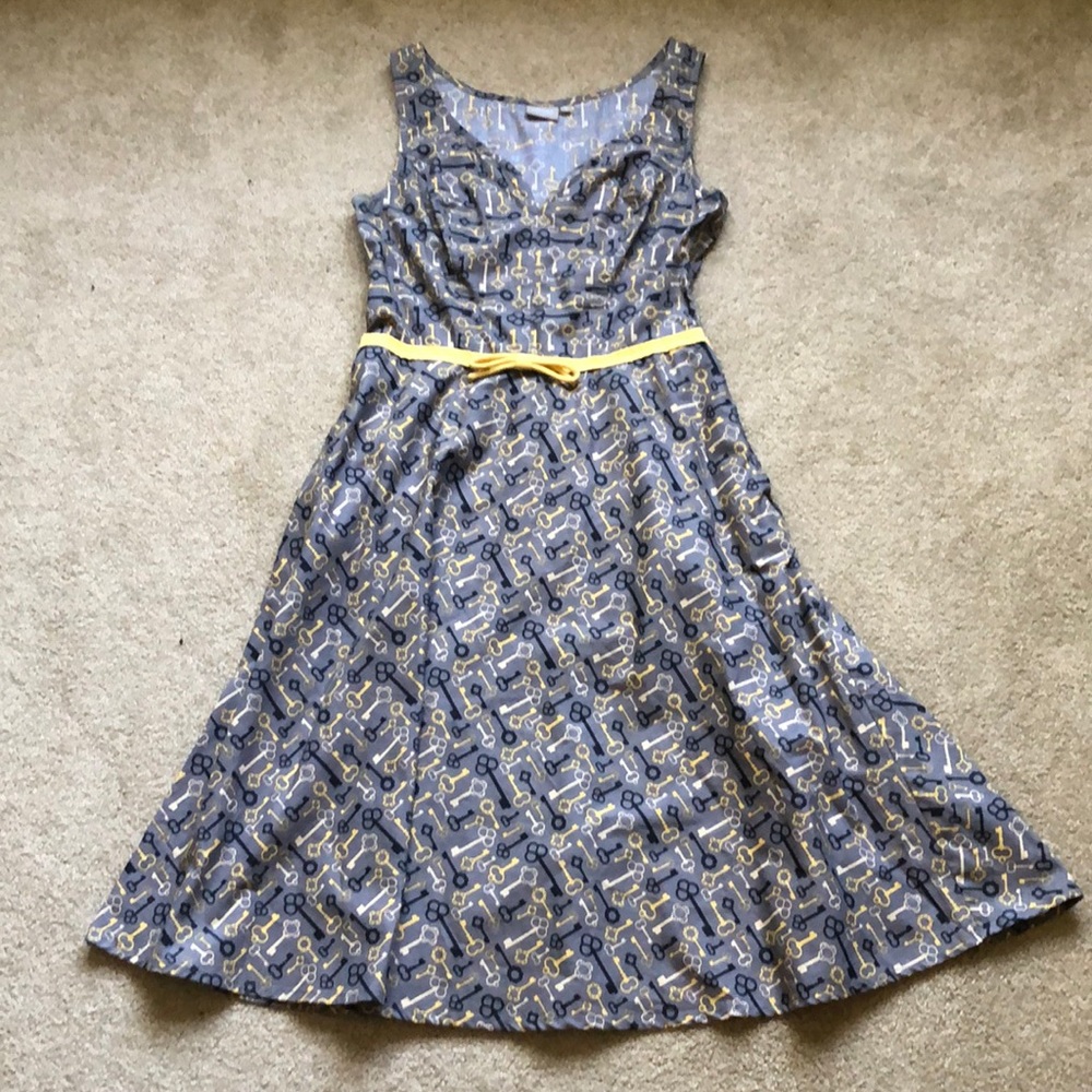 Vintage-style eShakti day dress